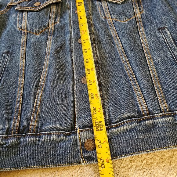 Levi's Denim Jacket - Picture 15 of 16